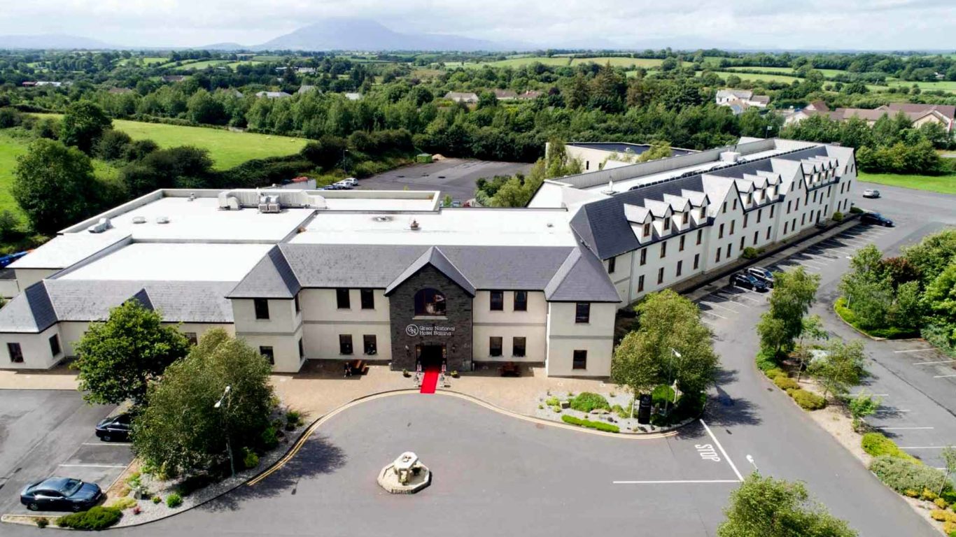 hotel-ballina-wedding-exterior-2