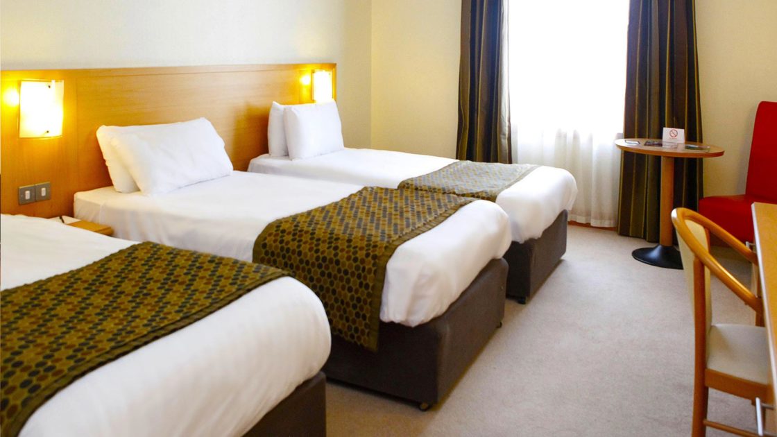 gn-hotel-ballina-family-room-2